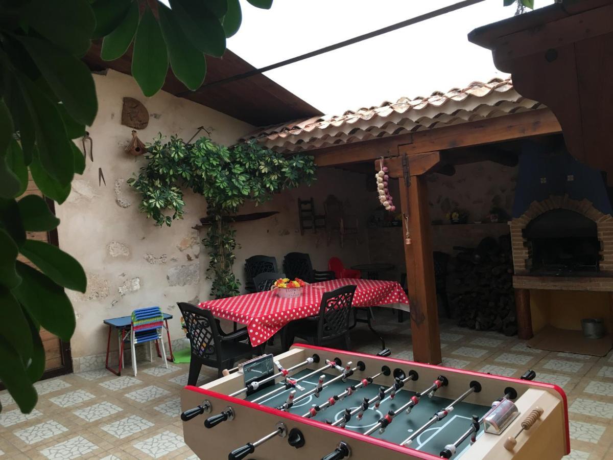 Casa Rural El Salidero Fuentiduena Ngoại thất bức ảnh